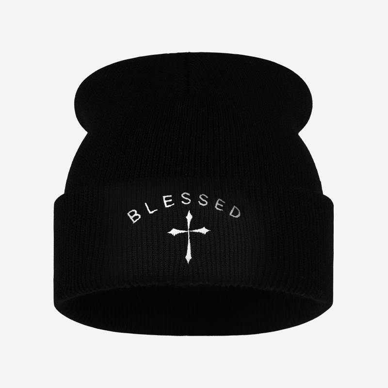 Beanie Cuffed Knit - قبعة شتوية محبوكة مزينة بتطريز الصليب